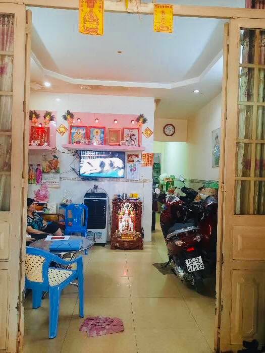 Nhà phố Lê Văn Quới, 64m² giá 5.5 tỷ - Sẵn sàng vào ở ngay!