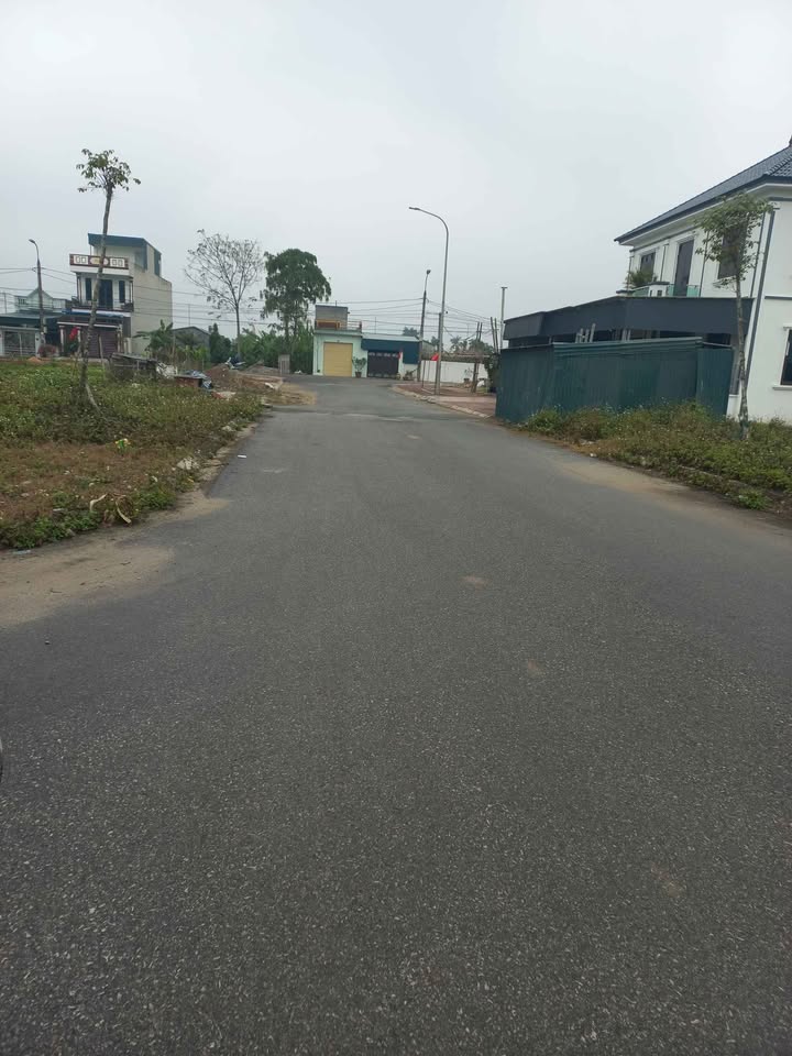 Đất nền đẹp tại xã Thanh Quả, huyện Thanh Chương, 100m² - Giá chỉ 1 tỷ VND!