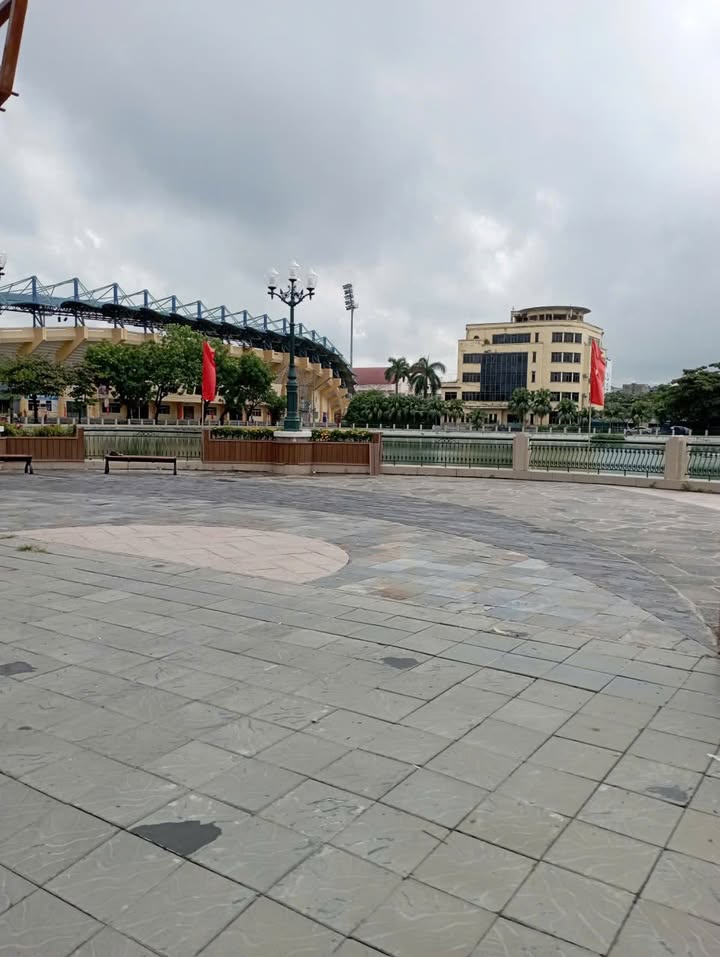 Bán nhà mặt đường Trường Chinh, Nam Định 63m² giá 6.85 tỷ - Kinh doanh sầm uất!