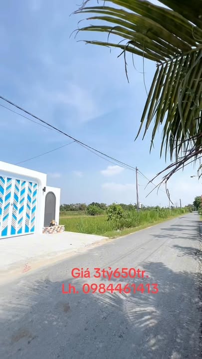 Nhà mặt tiền ĐT 14, Ấp Tân Điền, 160m² giá 3.65 tỷ - Kinh doanh thuận lợi!