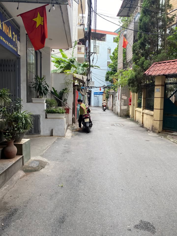 Căn hộ CCMN ngõ 50 Võng Thị, Tây Hồ 78m² giá 3.65 tỷ - Chính chủ bán gấp!