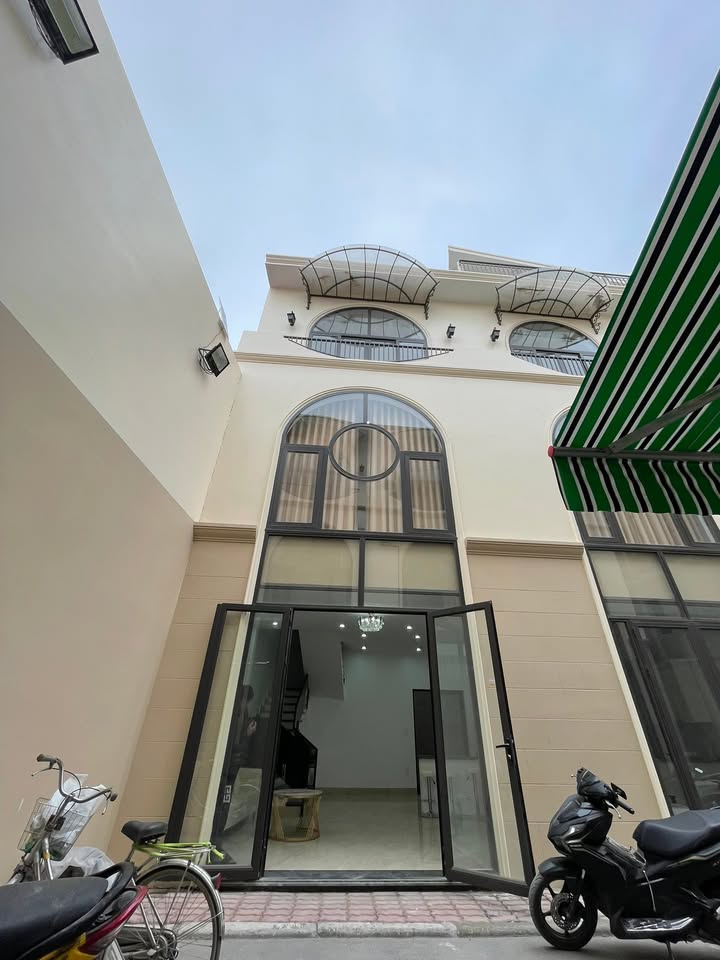 Nhà lô góc 3 tầng Văn Đẩu, Kiến An, Hải Phòng 47.2m² giá 2.65 tỷ - Vị trí đẹp, ô tô vào tận nơi!