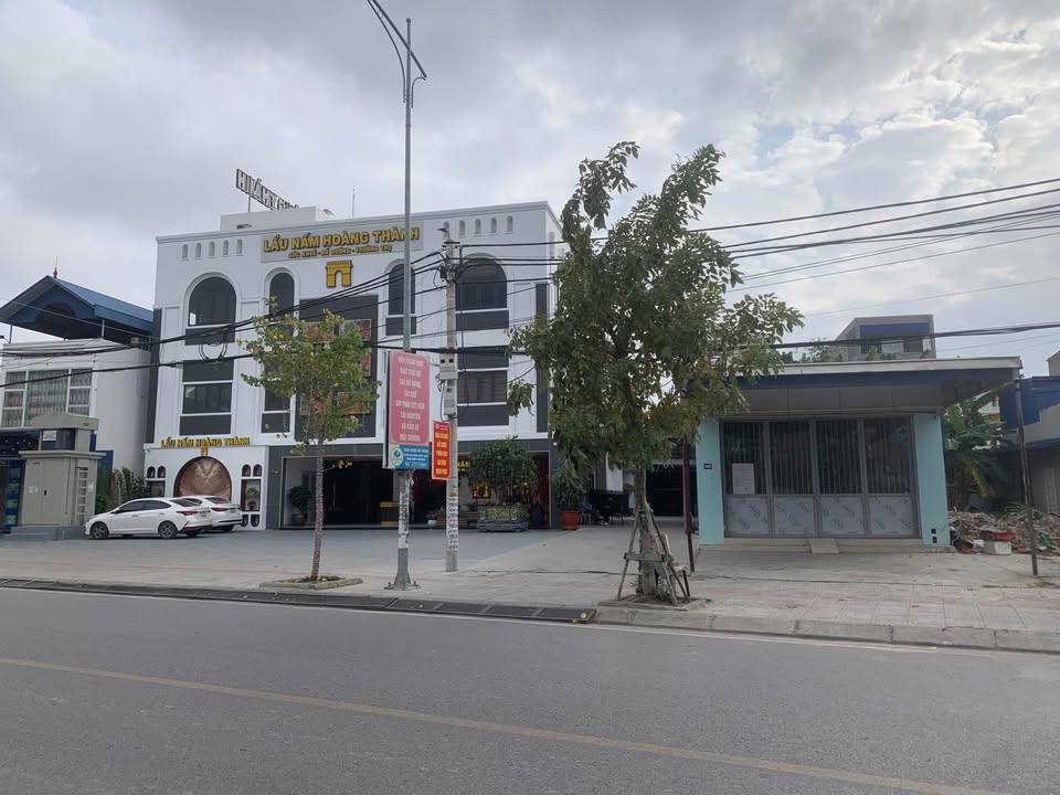 Nhà mặt đường Máng Nước, Quận An Dương, 200m² - Thích hợp kinh doanh ăn uống!