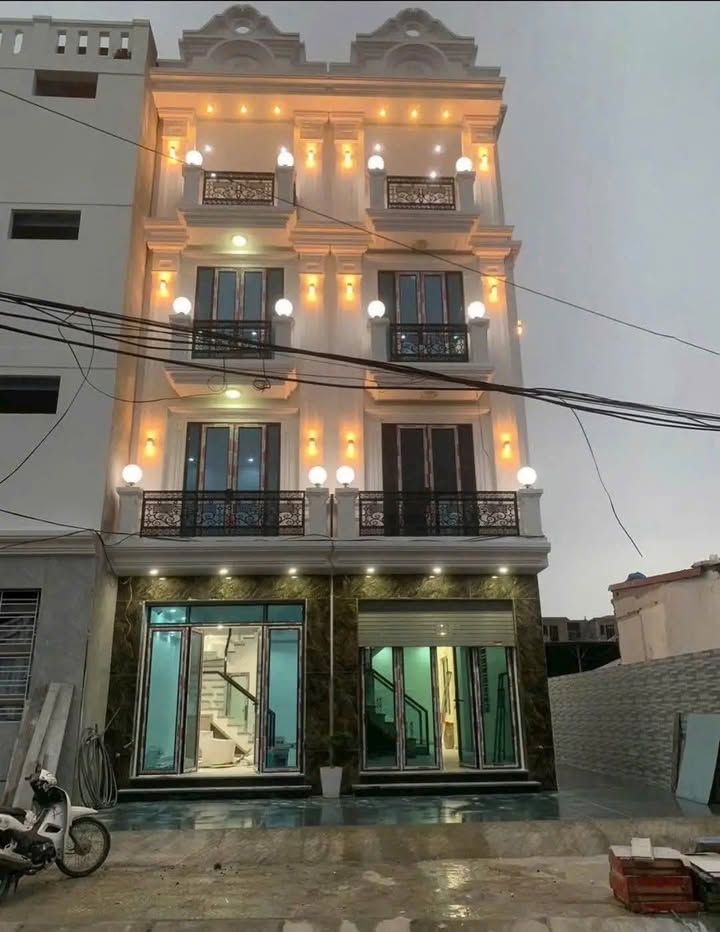 FrontHouse Bùi Thị Tự Nhiên 43m² giá 3.35 tỷ - Đỗ ô tô tận cửa!