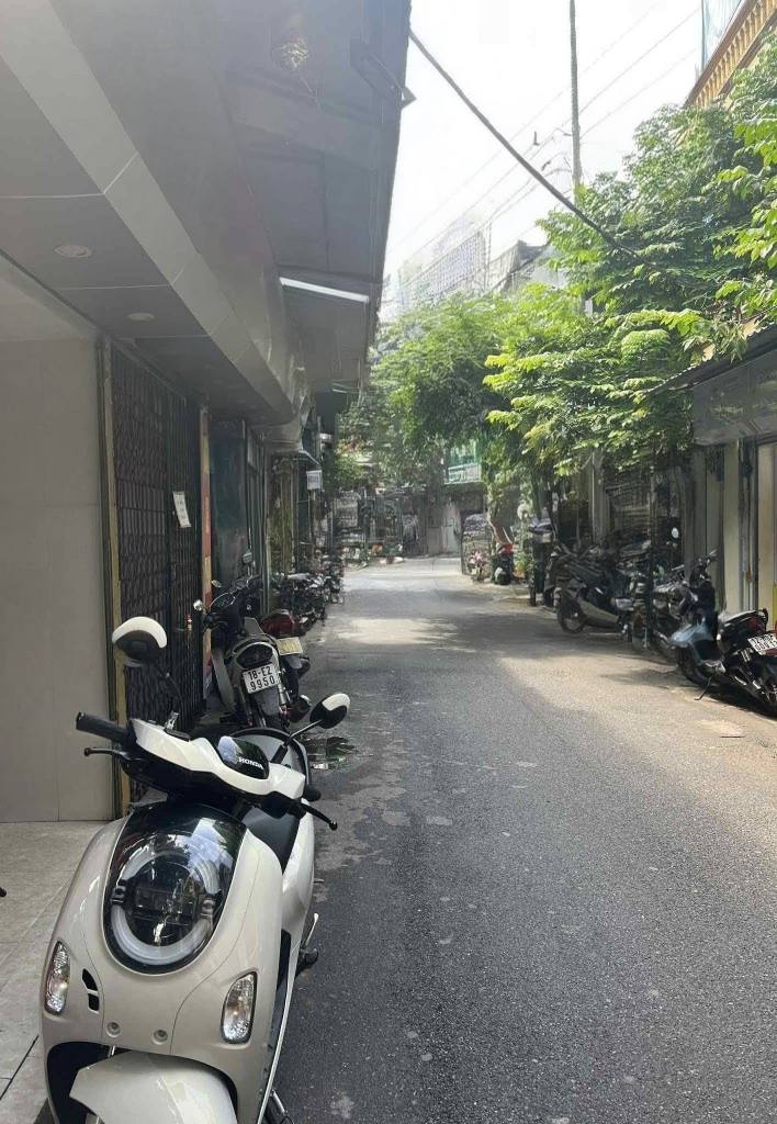 FrontHouse Tập thể Trương Định 35m² giá 3.85 tỷ - Lô góc, cho thuê kinh doanh!