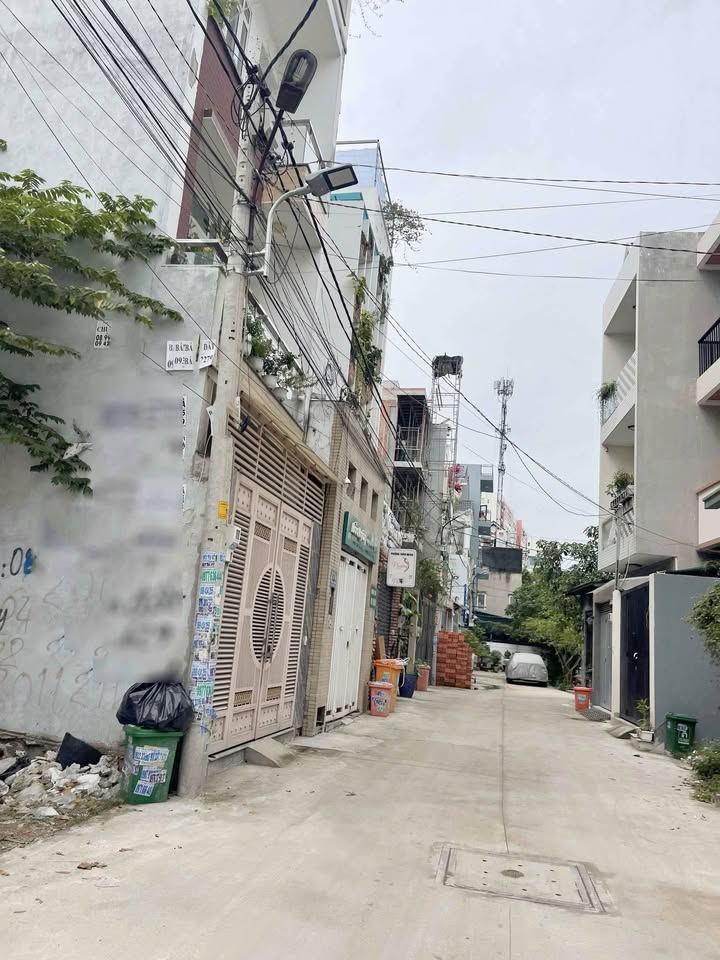 Nhà 3 tầng tại Linh Đông 50m² giá 7.25 tỷ - Hẻm ô tô 6m, không thể bỏ lỡ!