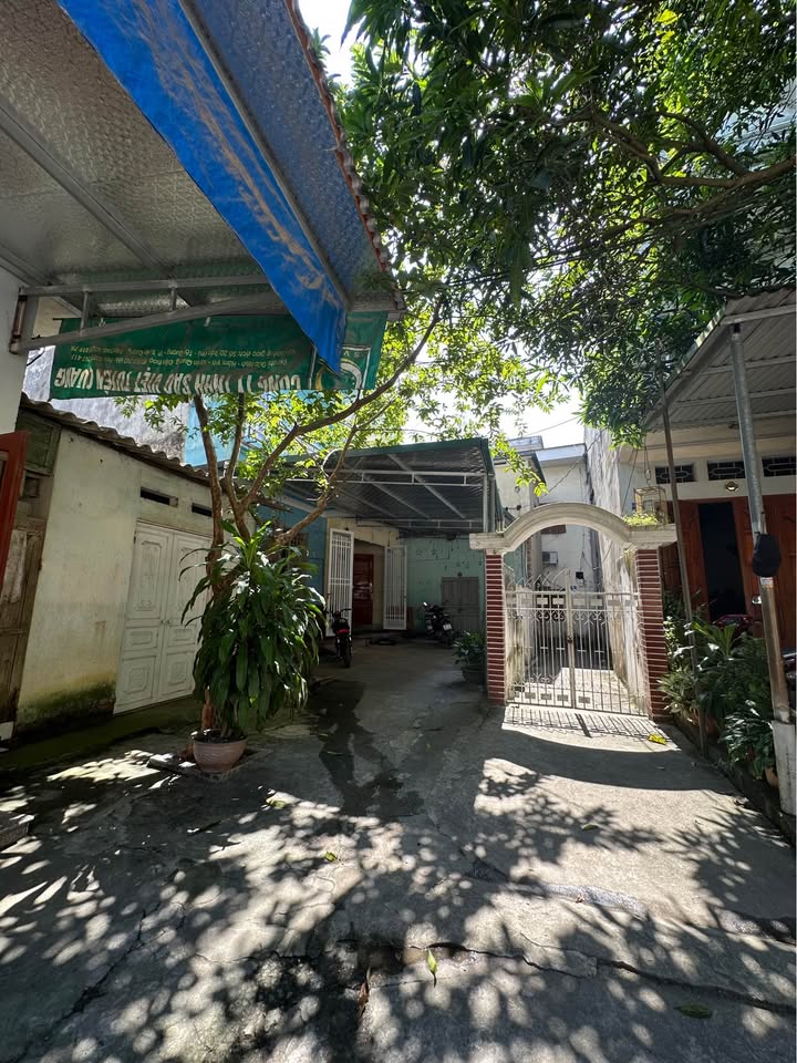 Đất thổ cư 100m² ngay cổng phụ Trường cấp 2 Phan Thiết - Giá tốt chỉ 2.65 tỷ!