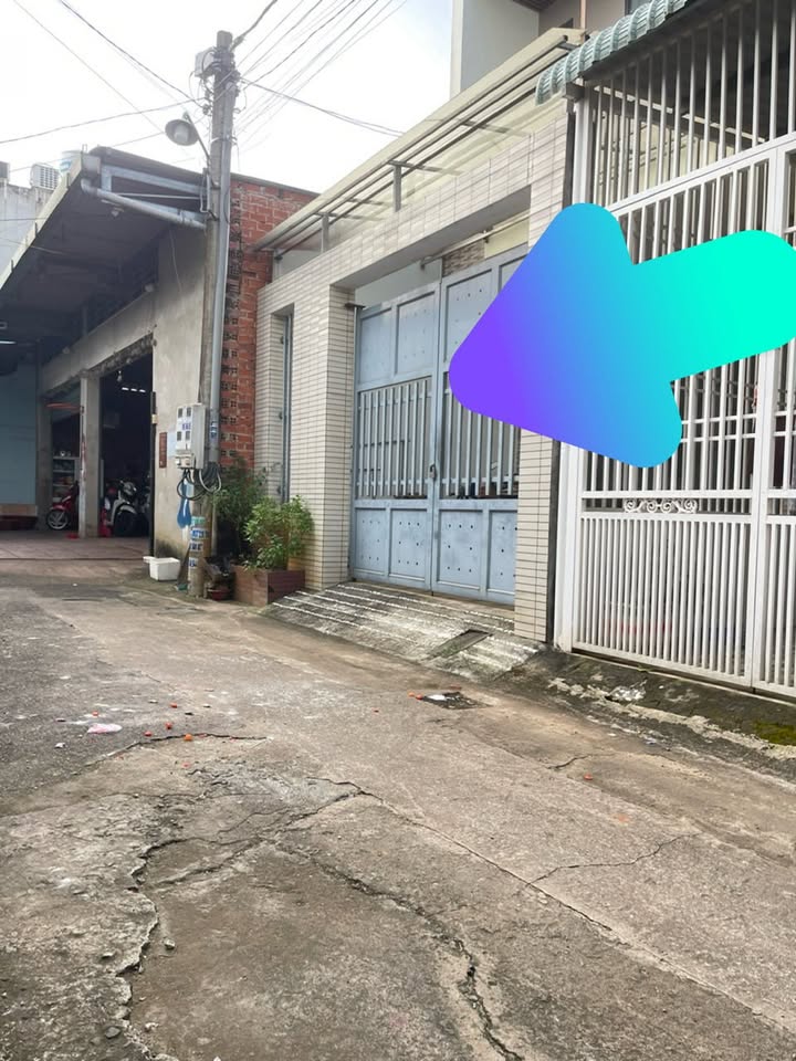 Nhà phố Phường Xuân An, Long Khánh 100m² giá 2.8 tỷ - Chính chủ bán gấp!