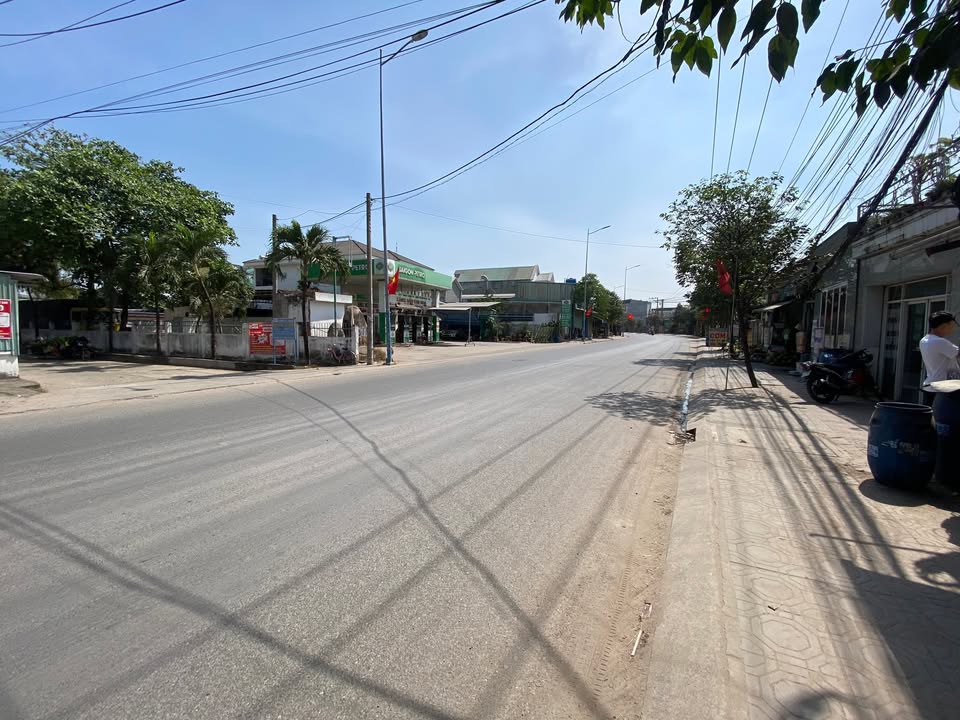 FrontHouse Tân Đông Hiệp Dĩ An 1450m² giá 43.5 tỷ - Tiềm năng tăng giá mạnh!