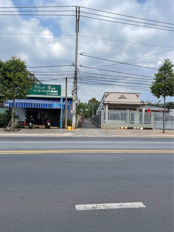 Lô đất đường 43 Phường Tam Long 121m² giá 1.69 tỷ - Gần UBND và chợ