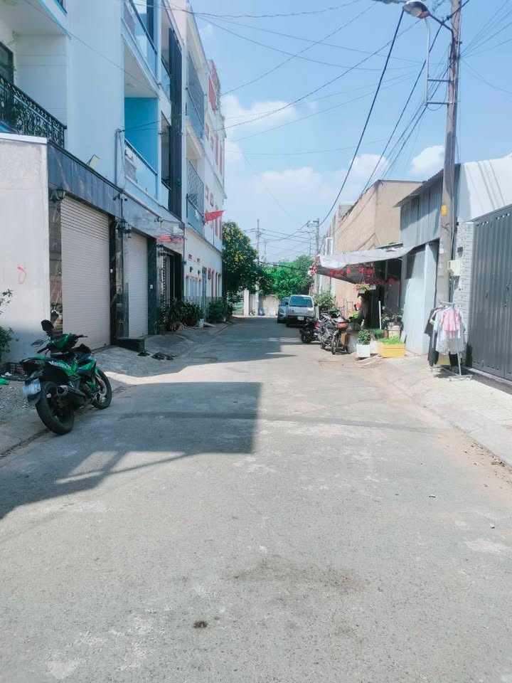 Lô đất đẹp Linh Xuân, Thủ Đức 69m² giá 4.3 tỷ - Hẻm xe hơi thông thoáng!