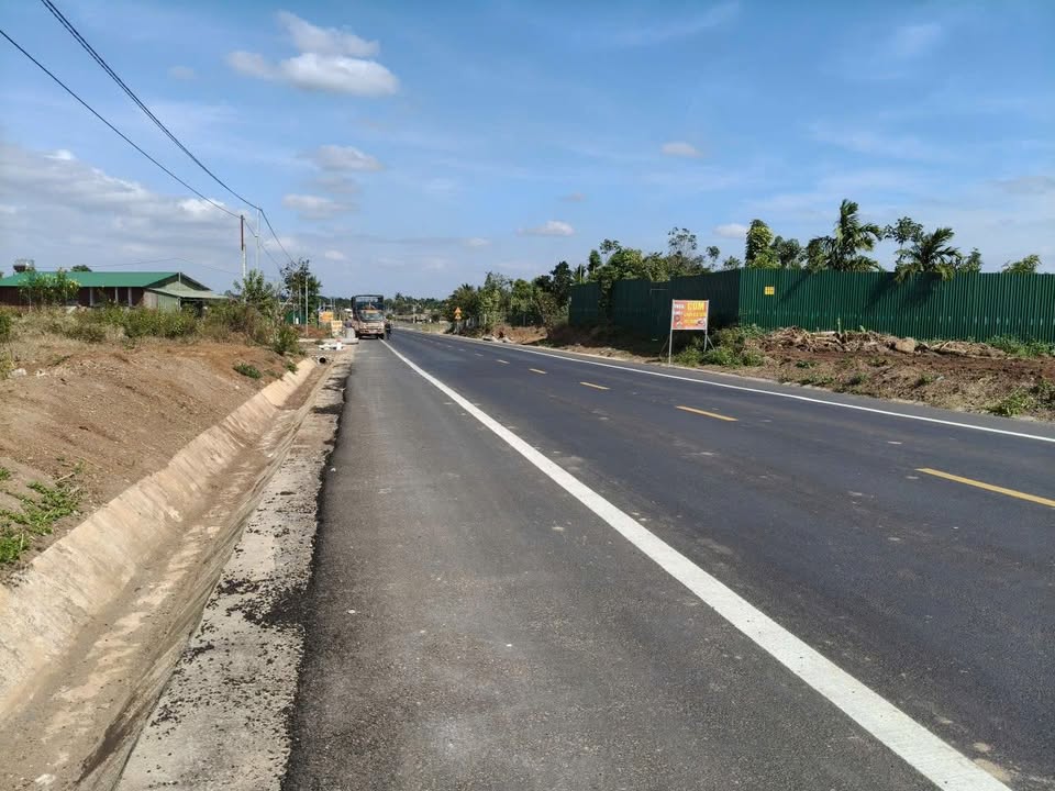 Đất thổ cư 900m² tại Xã Ea Kao, Buôn Ma Thuột - Giá 5.5 tỷ, mặt tiền đường tránh đông!