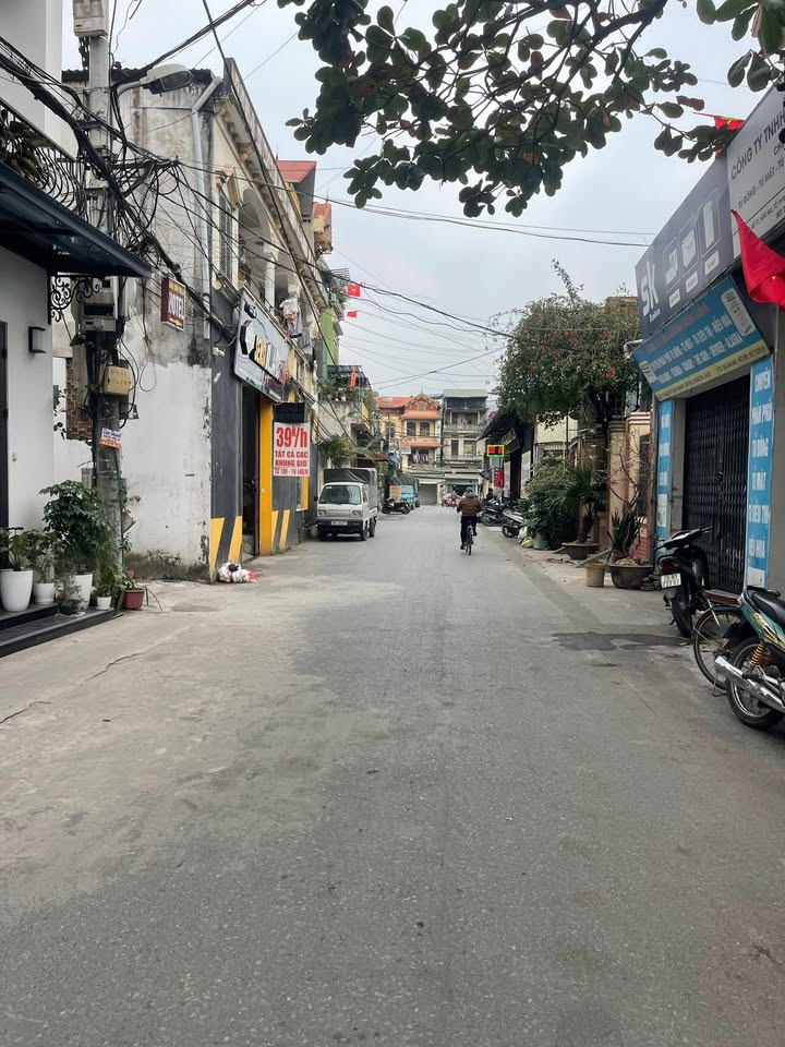 Nhà phố Tây Trà, Hoàng Mai 36m² giá 7 tỷ - Phù hợp kinh doanh tại nhà!