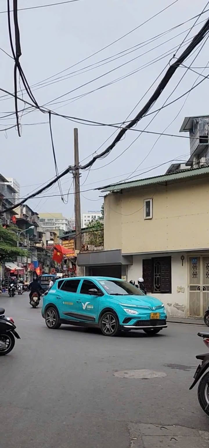 Căn hộ 50m² Hào Nam - 2PN - Gần ĐH và Nhạc viện - Giá 2.6 tỷ