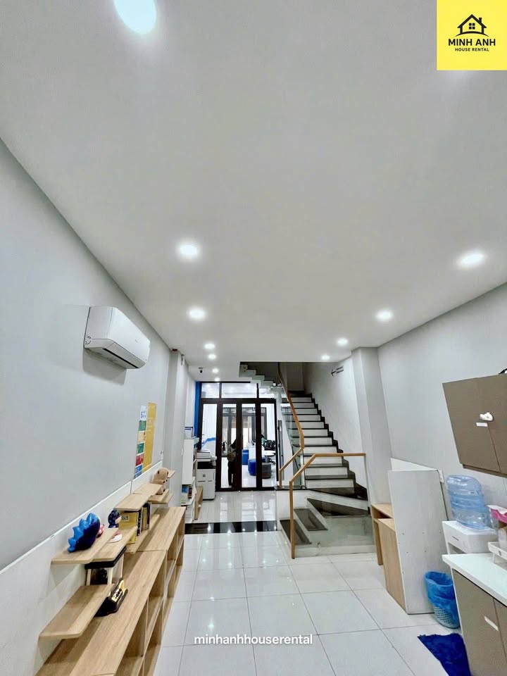 Nhà phố cho thuê Đường Lê Văn Sỹ, Tân Bình 80m² - Vị trí đắc địa, thuận tiện kinh doanh!