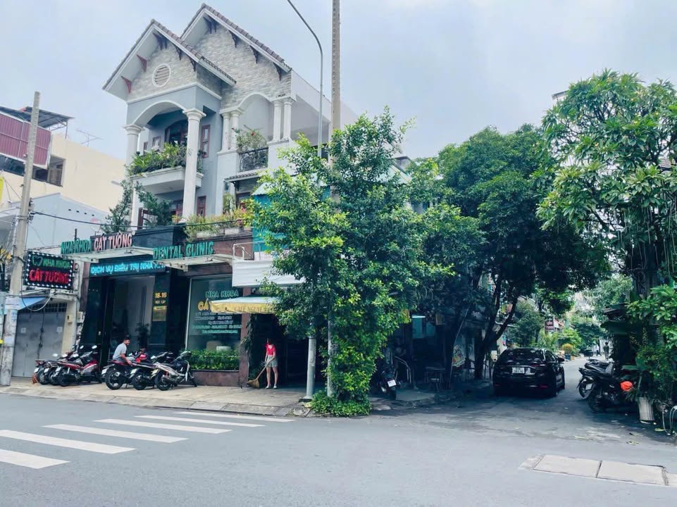 Nhà góc 2 mặt tiền Độc Lập, Tân Phú 92m² giá 19.5 tỷ - Kinh doanh đắc địa!