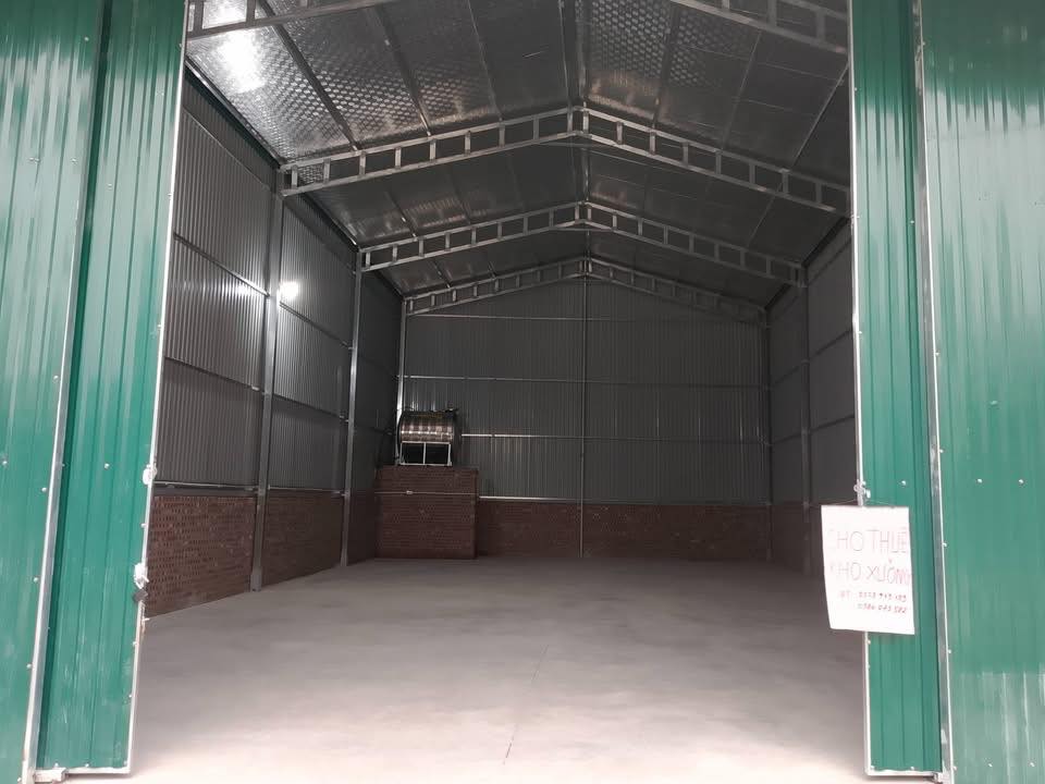 Kho cho thuê Khu D Geleximco Hà Đông 230m² giá 10 triệu - Không gian thoáng đãng, tiện lợi!