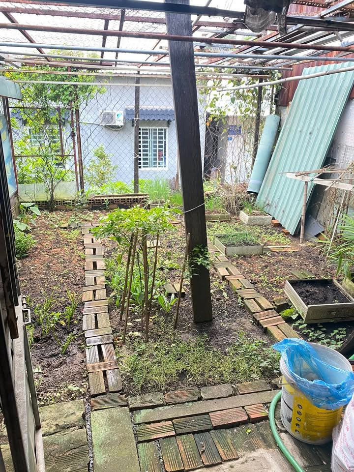 Nhà cấp 4 gác lửng mặt tiền Chòm Sao, 149m² giá 6 tỷ - Kinh doanh ổn định!