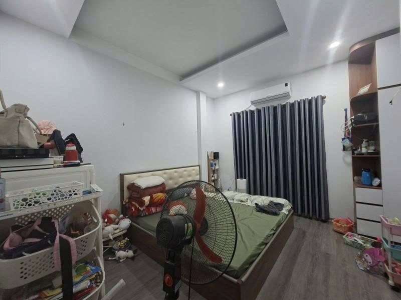 Nhà phố Cầu Giấy 34m² giá 9 tỷ - Đầu tư sinh lời ngay!