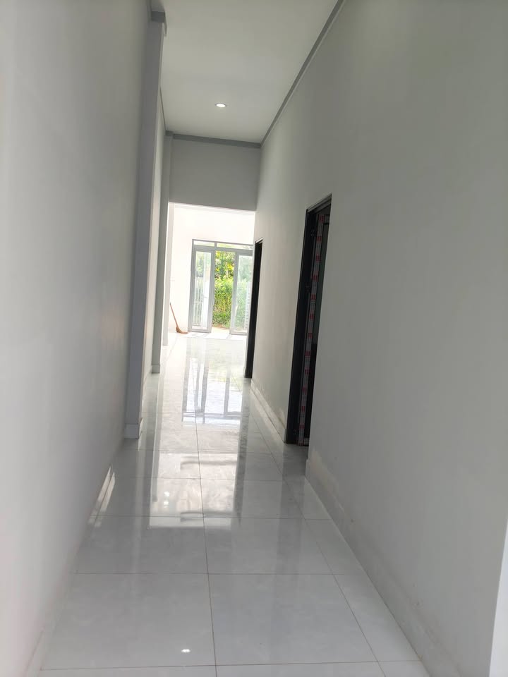 Nhà phố hiện đại tại xã Bàu Hàm, 115m² chỉ 1.09 tỷ - Sẵn sàng ở ngay!