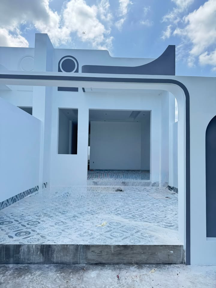 Nhà cấp 4 Tân Xuyên 125m² giá 1 tỷ - Thiết kế hiện đại, nhận ngay ưu đãi!