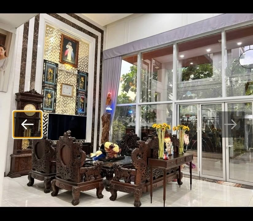 Biệt thự đẳng cấp Thượng Lưu tại CMT8, Tân Bình - 430m² giá 90 tỷ - Không thể bỏ lỡ!