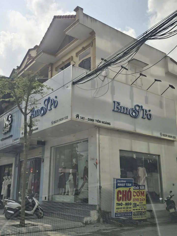 FrontHouse 87m² Đinh Tiên Hoàng, Quận 1 - Mặt tiền 4.8M, Cơ hội đầu tư hiếm có!