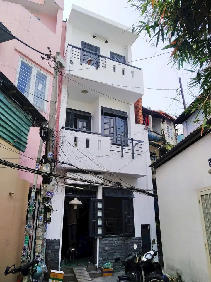 Nhà 3 tầng Bùi Đình Túy, Bình Thạnh 32m² giá 5 tỷ - Sổ hồng hoàn công!