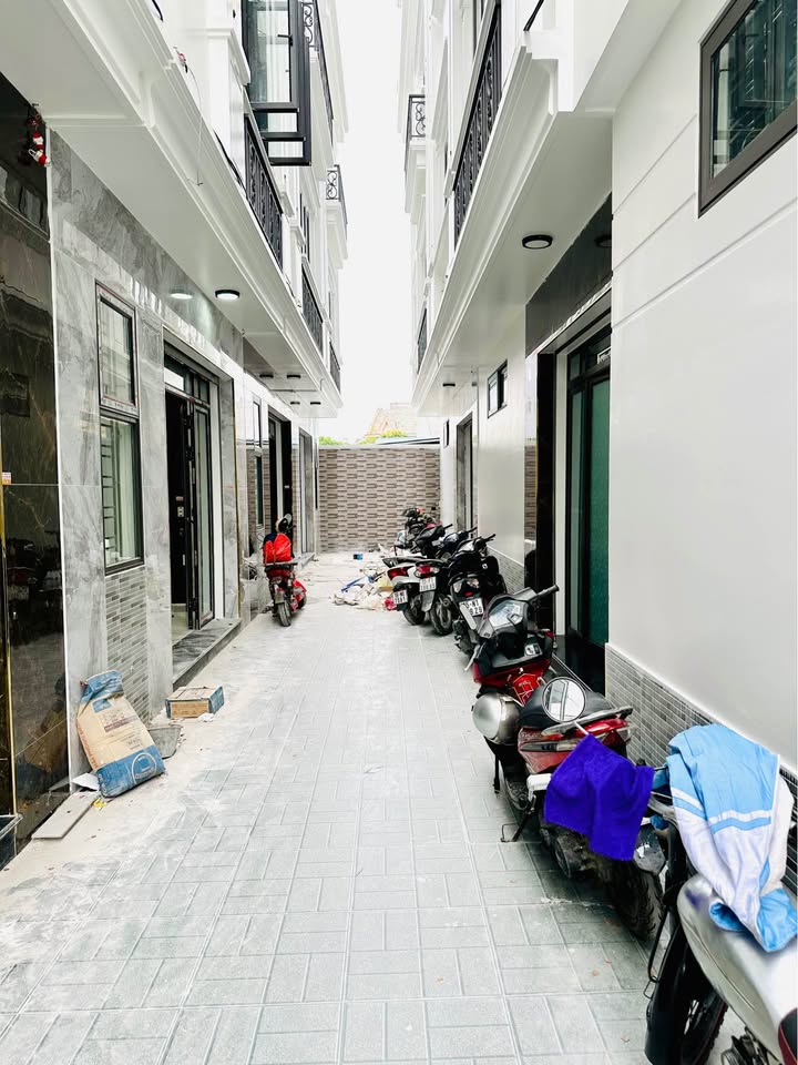 Nhà phố Lũng Bắc, Hải An 42m² giá 2.95 tỷ - Gần chợ và trường học