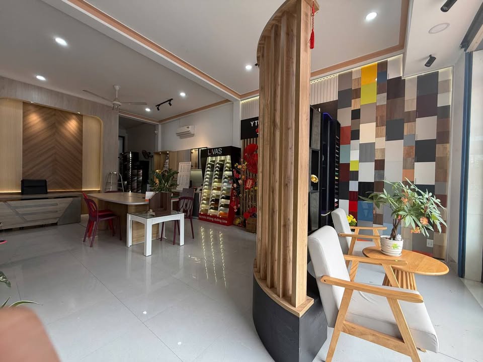 Nhà đẹp mặt tiền đường Cao Bá Quát, Phan Rang-Tháp Chàm 190m² giá 16.5 tỷ - Đầu tư sinh lời hấp dẫn!