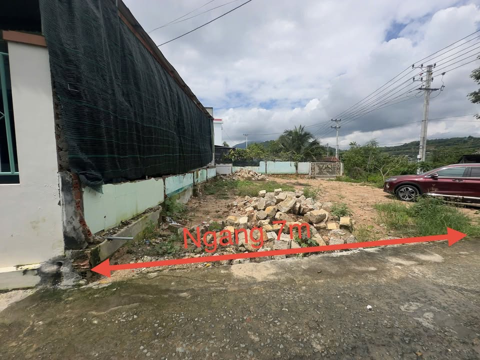 Đất hẻm ô tô Trạm điện Hòn Nghê 74m² giá 1.9 tỷ - Cơ hội đầu tư hấp dẫn!