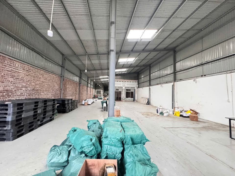 Cho thuê xưởng 700m² tại Lộc Hoà, Vụ Bản - Giá chỉ 22 triệu/tháng!