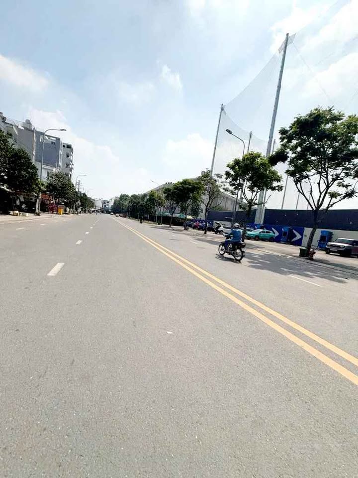 Nhà đẹp 3 tầng Tân Phú 60m² giá 7 tỷ - Gần Aeon Mall, thương lượng ngay!