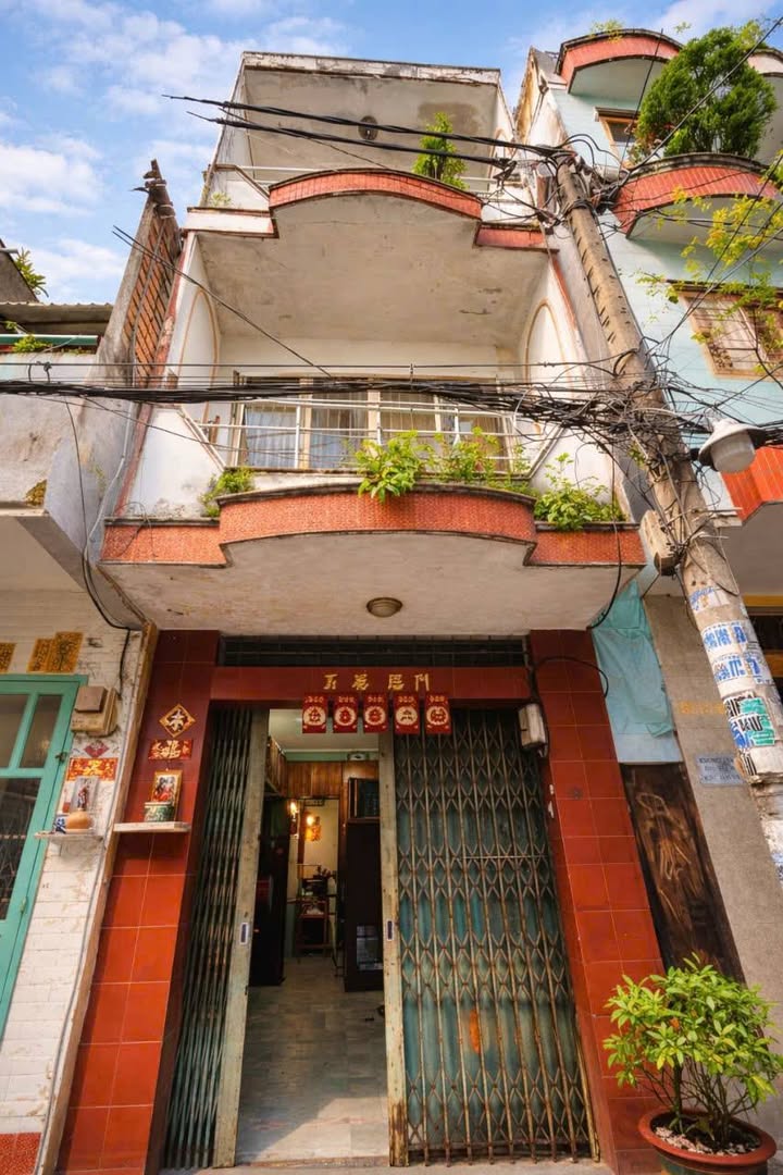 Nhà phố Phường 7 Quận 11 27m² giá 5.4 tỷ - Khu vực sầm uất gần chợ sỉ điện tử