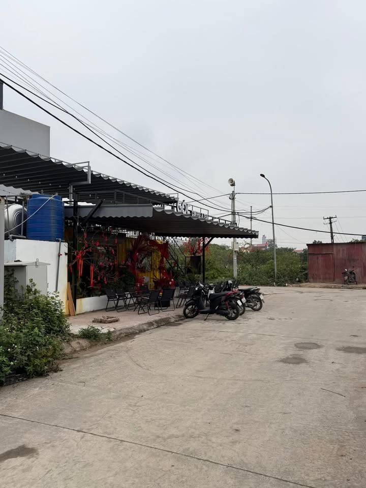 FrontHouse Đông La 75m² giá 11 tỷ - View vườn hoa thoáng đãng!