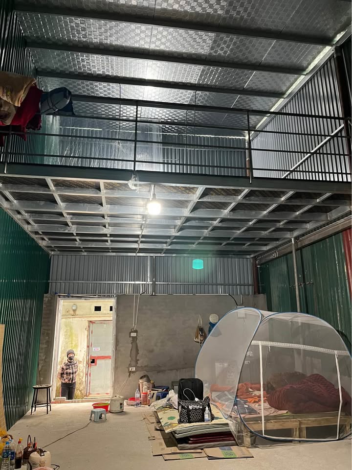 Kho cho thuê Tây Trà 100m² giá 15 triệu - Thiết kế tiện lợi cho xưởng sản xuất!