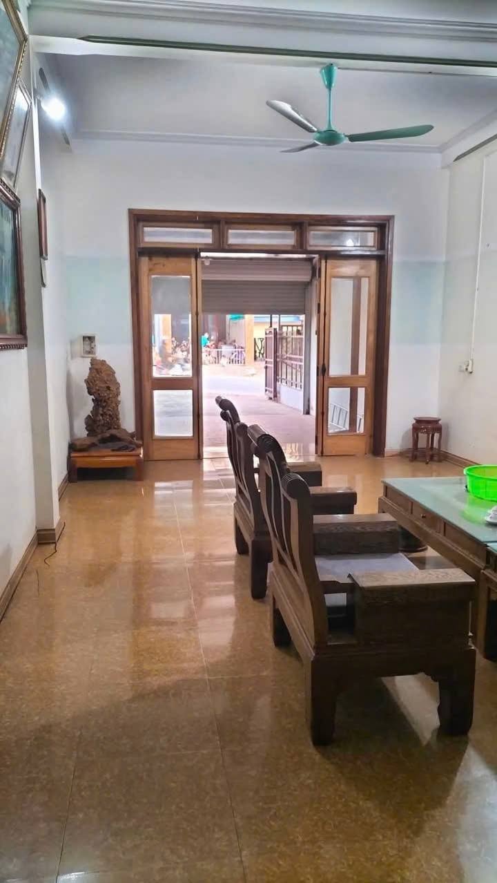 Nhà 2 tầng mặt tiền đường 261, xã Vạn Phú, diện tích 109m² giá 2 tỷ - Cơ hội đầu tư tuyệt vời!