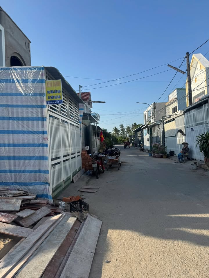 Đất nền KDC Tỉnh Uỷ Rạch Giá 76m² giá 1.5 tỷ - Sổ đỏ chính chủ