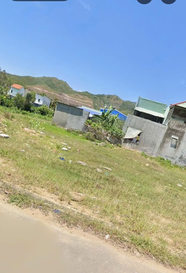 Lô Đất Tái Định Cư Quốc Lộ 1 - Nhơn Hòa - 100m² - Giá Thỏa Thuận!