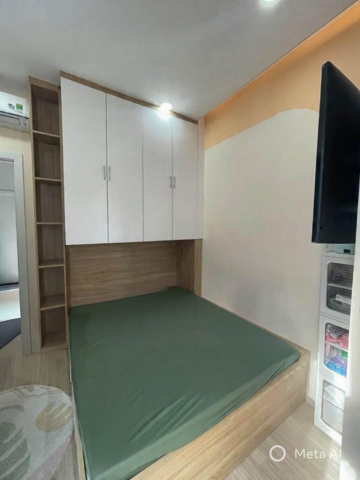 Nhà phố Quận 7 - 33.4m² giá 8.69 tỷ - Lô góc thang máy tiện nghi!