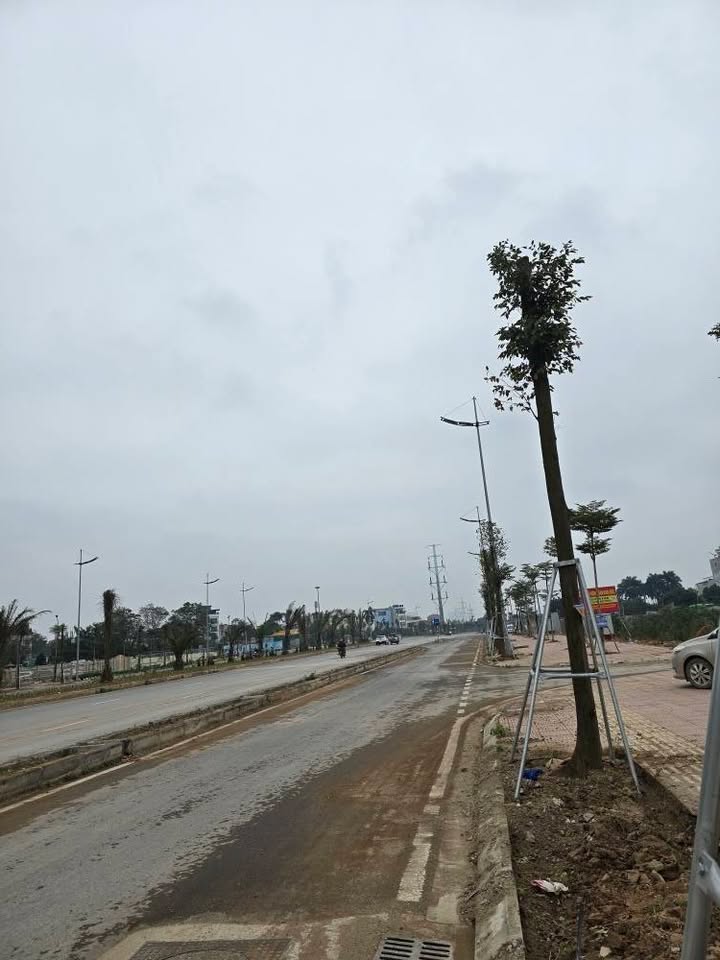 FrontHouse Đường 3.5 Mỹ Đình 80m² giá thỏa thuận - Kinh doanh đỉnh cao!