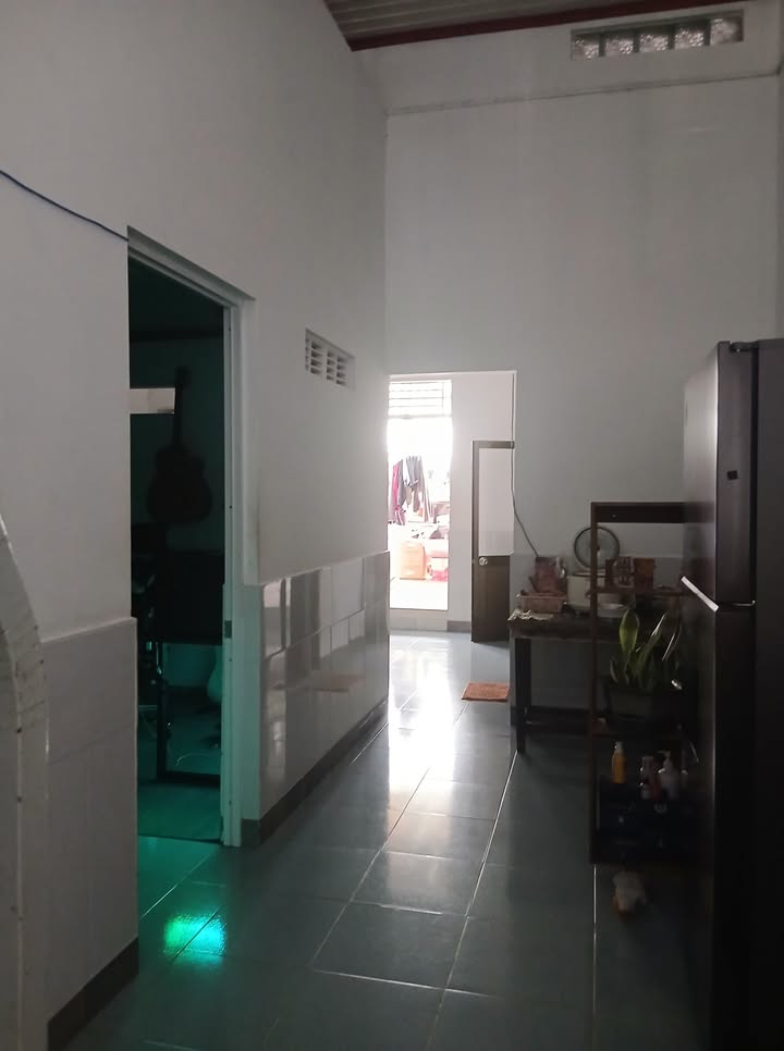 Nhà mặt tiền Hẻm Phan Chu Trinh, Lộc Tiến, 240m² giá 1.5 tỷ - Đầu tư sinh lời ngay!