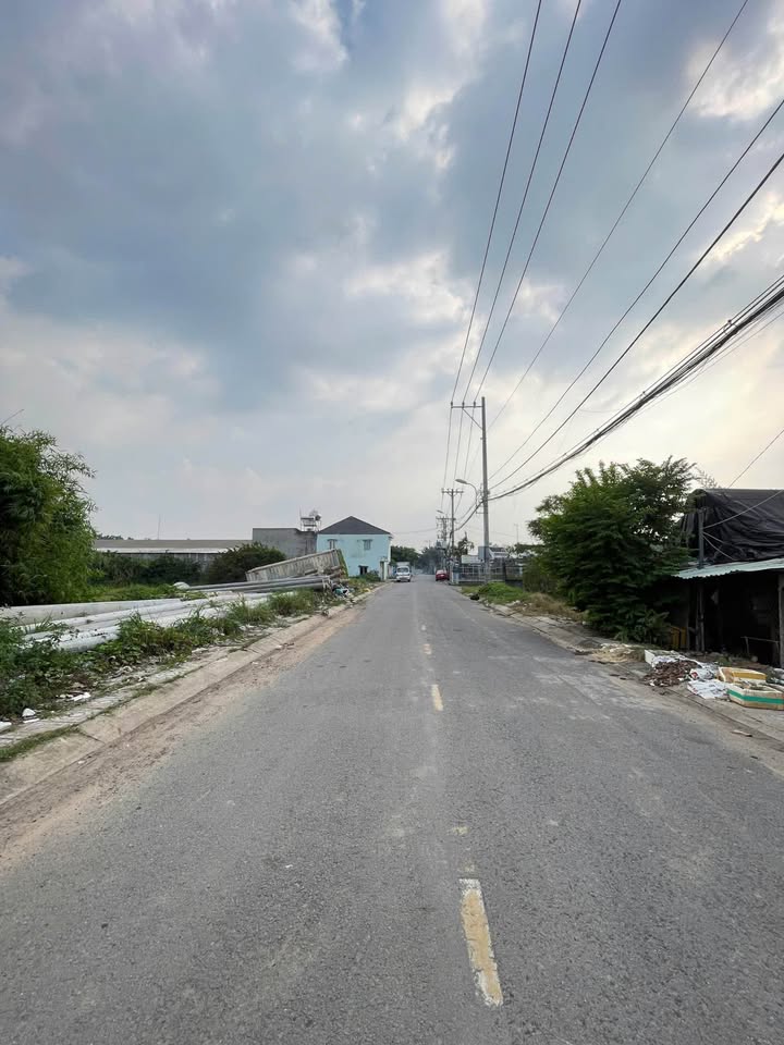 Bán Đất 10.000m² Mặt Tiền Tô Ký 12, Tân Xuân, Hóc Môn - Cơ Hội Đầu Tư Lợi Nhuận Cao