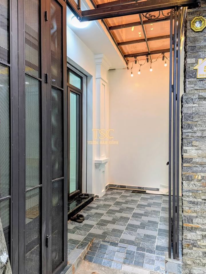 Nhà mới xây tại phố Hàng Kênh 48.5m² giá 4.3 tỷ - Full nội thất tặng kèm!