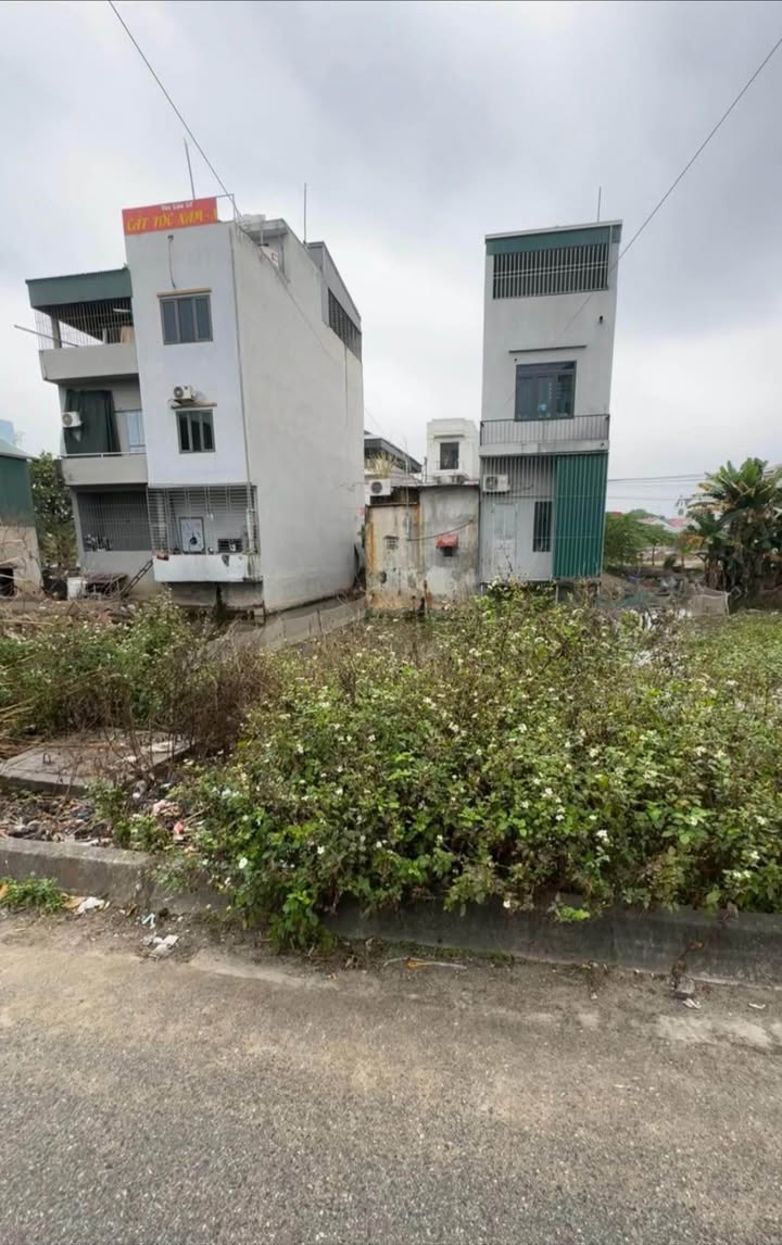 Đất nền đường nhánh ODV2, Nam Định 64.3m² giá 2 tỷ - Cơ hội đầu tư sinh lời!