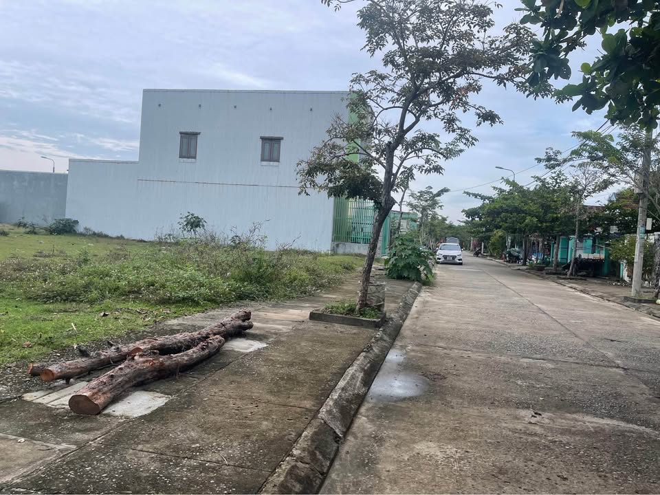 Đất nền Khu dân cư 270 Tam Phú 100m² giá 900 triệu - Cơ hội đầu tư tuyệt vời!