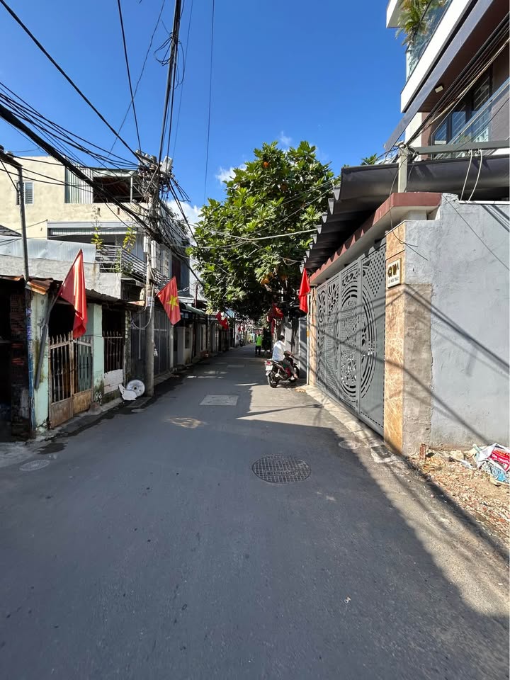 Đất nền 150m² Đường Võ Văn Kiệt - Giá chỉ 14 tỷ, thuận tiện kinh doanh!