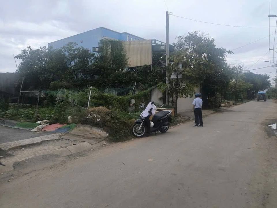 Đất mặt tiền Hóc Môn 150m² giá 6 tỷ - Cơ hội đầu tư hấp dẫn!