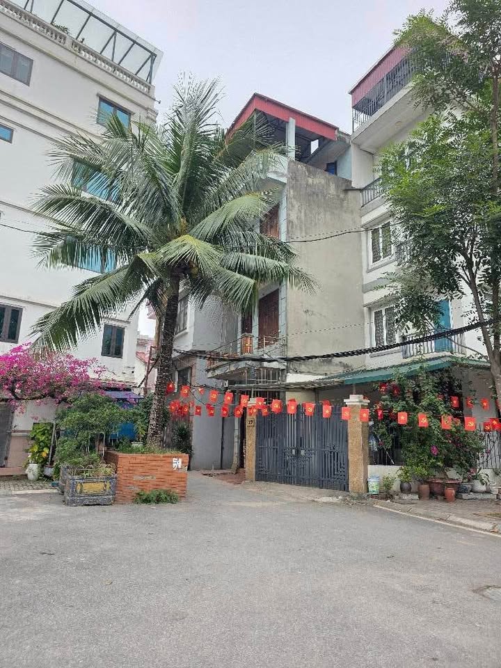 Nhà lô góc 70m² tại Hoàng Mai giá 10 tỷ - Đầu tư sinh lời cao!