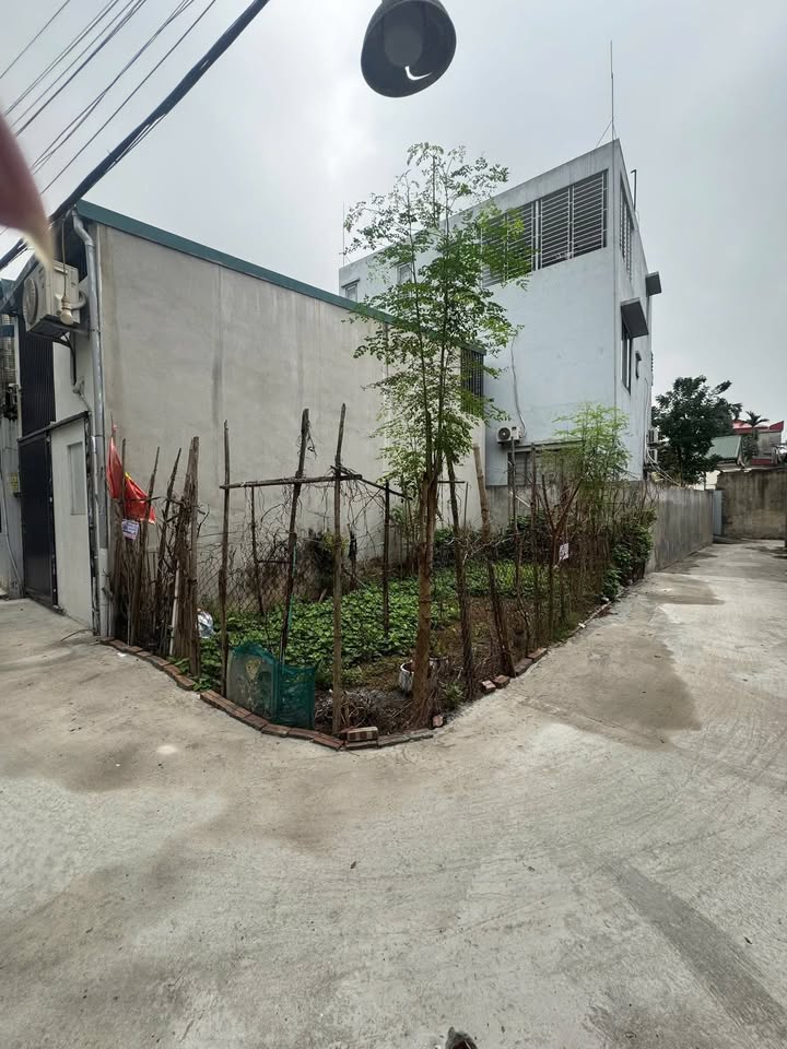 Đất lô góc Bồ Đề 40m² giá thương lượng - Pháp lý rõ ràng